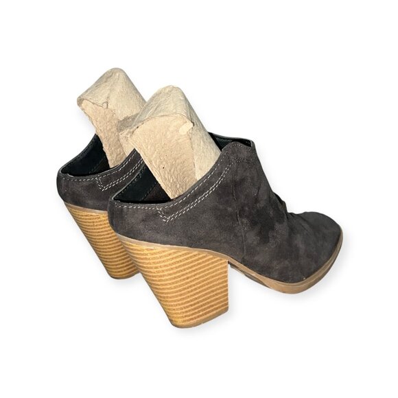 dv by Dolce Vita Suede Mules with 3" Chunky Wooden Heel Sz 6 Womens Grey - Picture 5 of 16